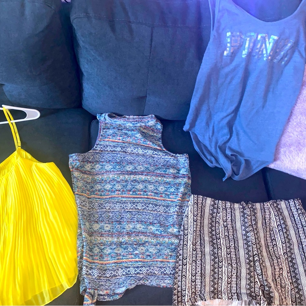 5 piece bundle Nordstrom pink and tillys apparel